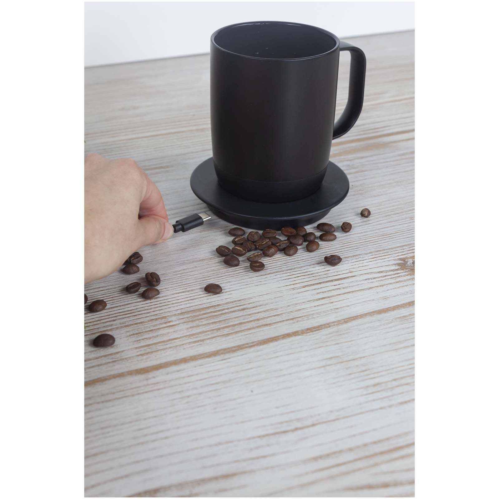 Kaffeebecher, Kaffee-Accessoire, schwarz, Tasse, USB-C Kabel