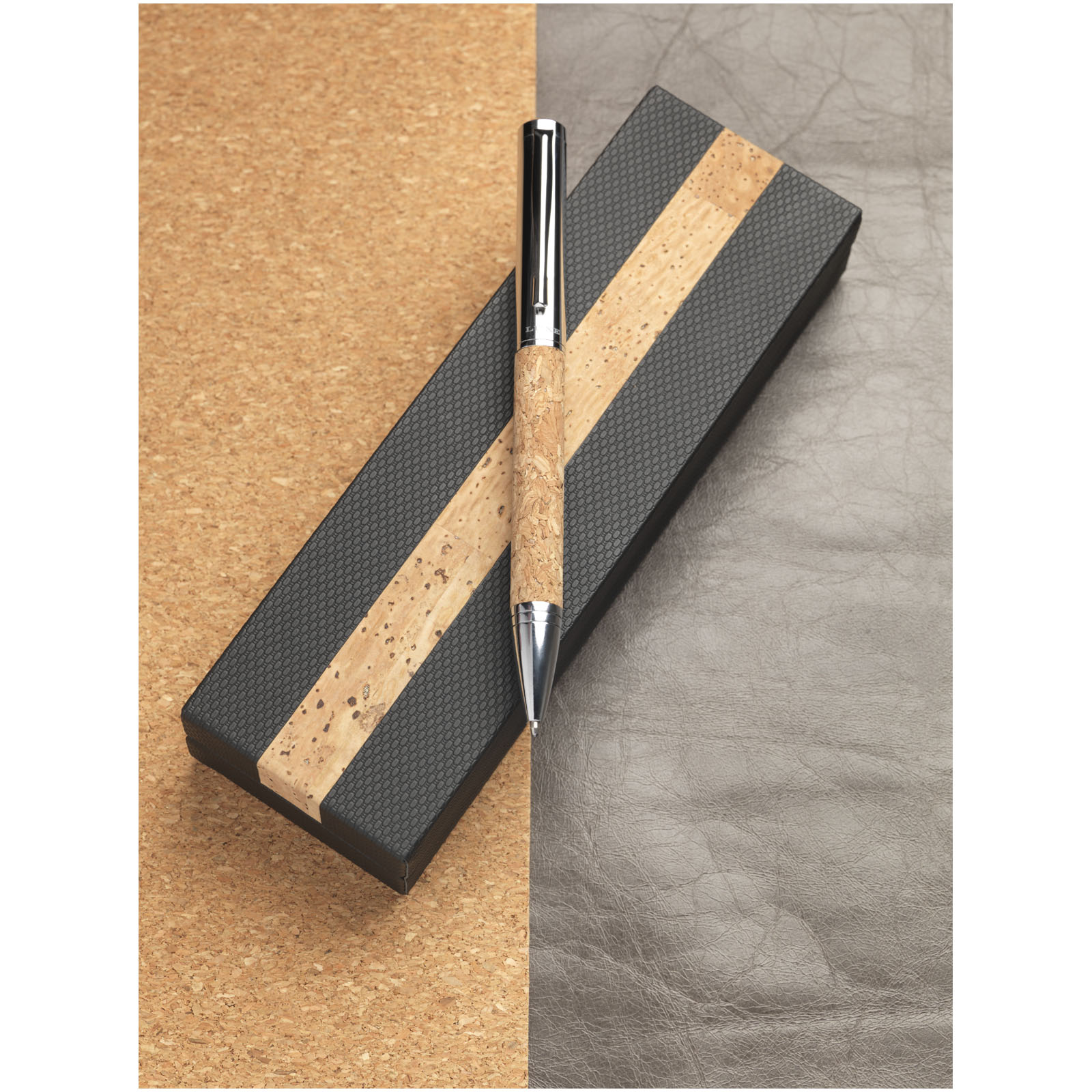 Kugelschreiber, Kork, Muster, Schwarz, Geschenkidee, Kugelschreiber, Kork, Holz, Schwarz, Schreibwaren, Kugelschreiber, Korkgriff, Holzoptik, Metallspitze?